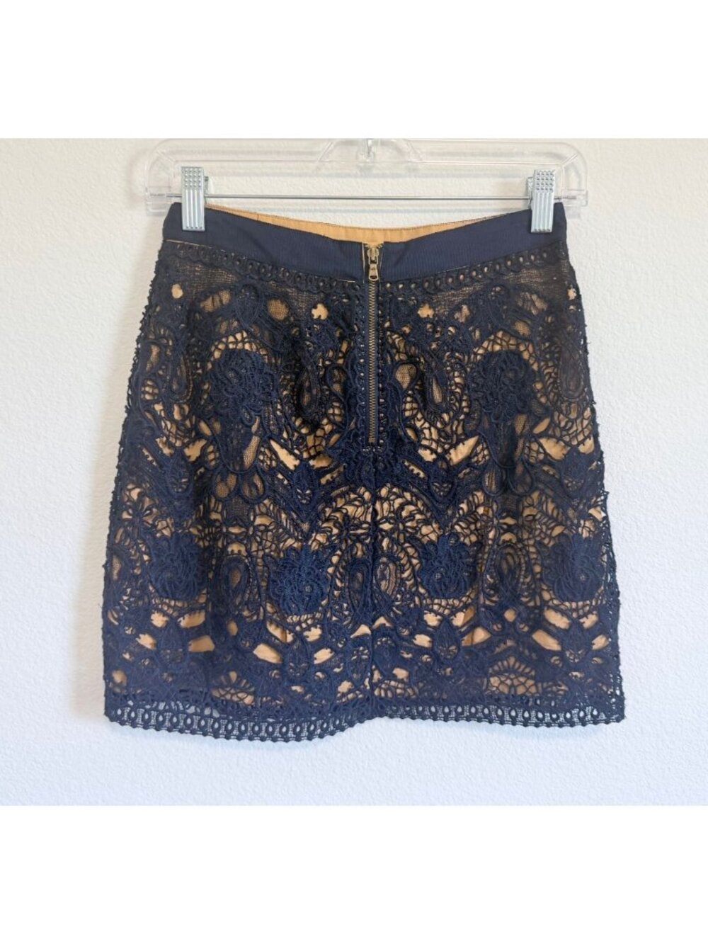 Club Monaco Blue/Beige Lace Layered Mini Skirt Women's Size 0 - Picture 2 of 7